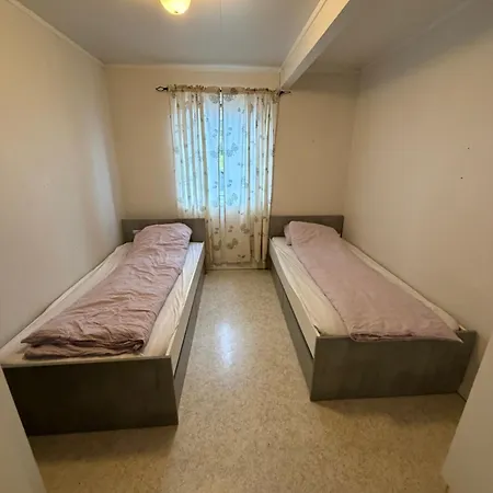 Basement شقة *